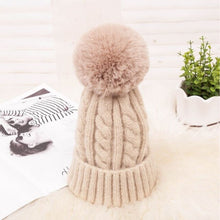 Load image into Gallery viewer, Women Braided Beanie for Holidays With Removable Pom-pom